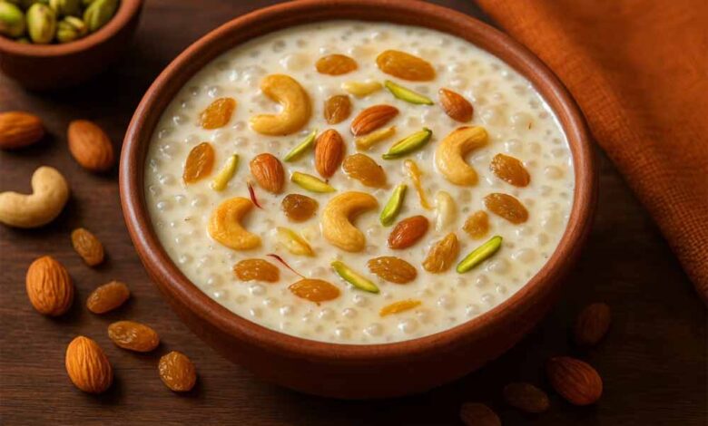 ड्राई-फ्रूट-साबूदाना-खीर:-त्योहारों-के-लिए-परफेक्ट-स्वादिष्ट-मिठाई