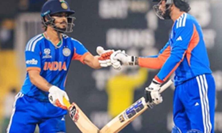 कोलंबो-में-हाई-वोल्टेज-मुकाबला,-भारत-ने-पाकिस्तान-को-दिया-176-का-टारगेट