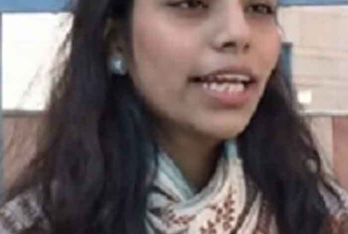 डीयू-यूजीसी-विवाद-पर-यूट्यूबर-मेघा-की-सफाई,-बोलीं-रुचि-के-समर्थन-में-लगाए-नारे,-किसी-संगठन-से-नहीं-जुड़ी