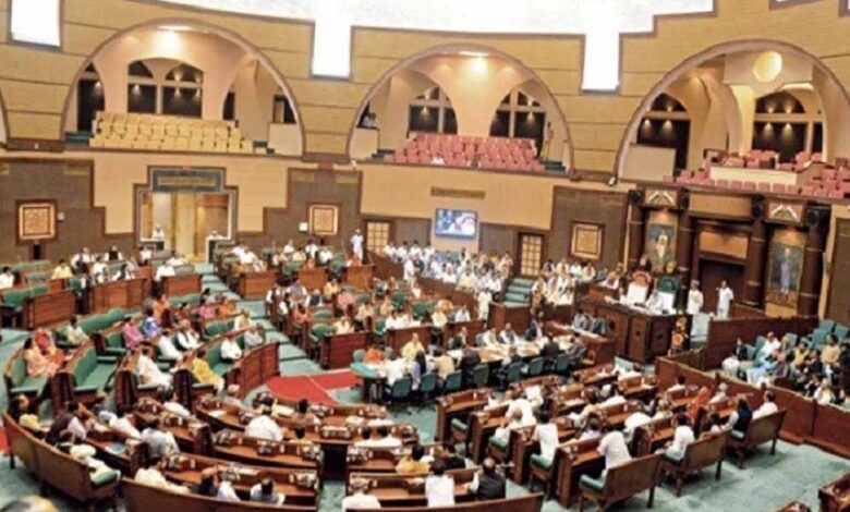 mp-विधानसभा-बजट-सत्र-में-भागीरथपुरा-कांड-पर-कांग्रेस-का-हंगामा,-सदन-की-कार्यवाही-कल-तक-स्थगित