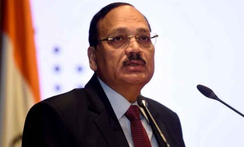 sir-याचिका-पर-भड़के-cji-सूर्यकांत:-क्या-हम-तय-करेंगे-माता-पिता-कौन-हैं?