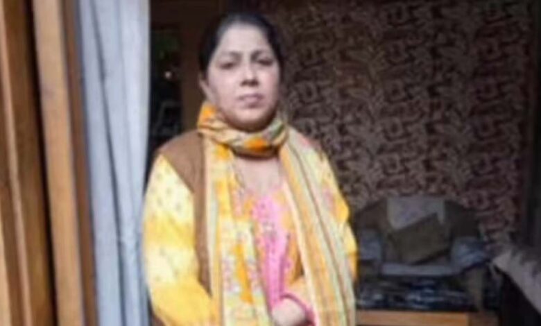 मेरठ-में-बड़ा-खुलासा!-सबा-फरहत-उर्फ-नाजिया-पर-isi-से-जुड़ाव-और-स्लीपर-सेल-बनाने-का-आरोप