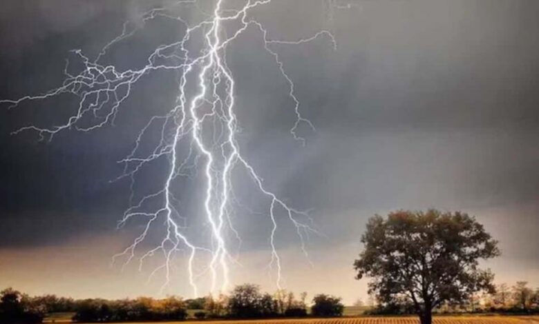 मध्यप्रदेश-में-मौसम-का-नया-मिजाज:-18-को-सबसे-ज्यादा-असर,-15-जिलों-में-चेतावनी-जारी