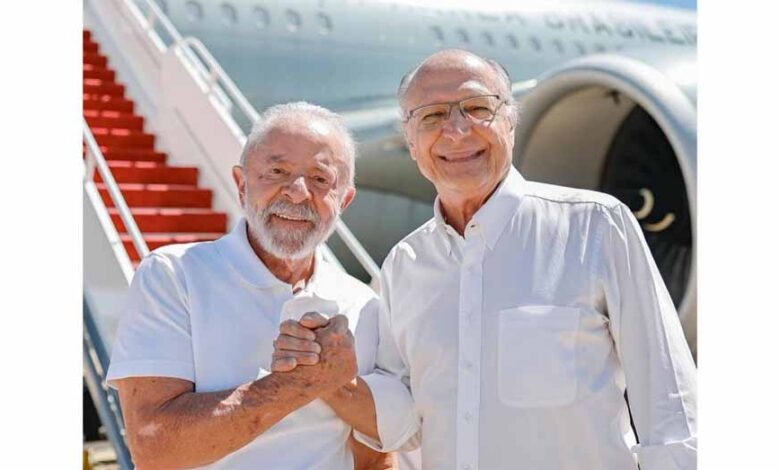 एआई-समिट-में-भाग-लेने-दिल्ली-पहुंचे-ब्राजील-के-राष्ट्रपति,-विदेश-राज्य-मंत्री-ने-किया-औपचारिक-स्वागत