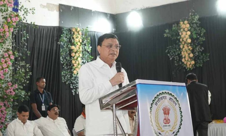 श्रमिकों-का-सशक्तिकरण-ही-समृद्ध-और-विकसित-छत्तीसगढ़-की-आधारशिला-श्रम-मंत्री-लखन-लाल-देवांगन