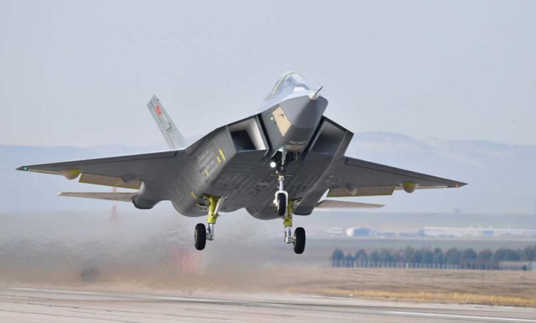 भारत का विमानन धमाका: टाटा बनाएगी देसी 5वीं जनरेशन फाइटर, F-35 और Su-57 को टक्कर