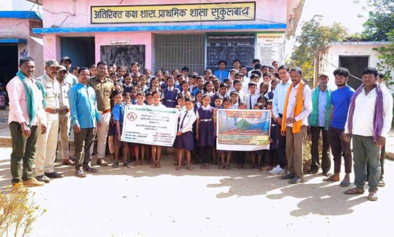 वन-अग्नि-सुरक्षा-को-लेकर-जागरूकता-अभियान,-ग्रामीणों-व-विद्यार्थियों-ने-संरक्षण-की-ली-शपथ