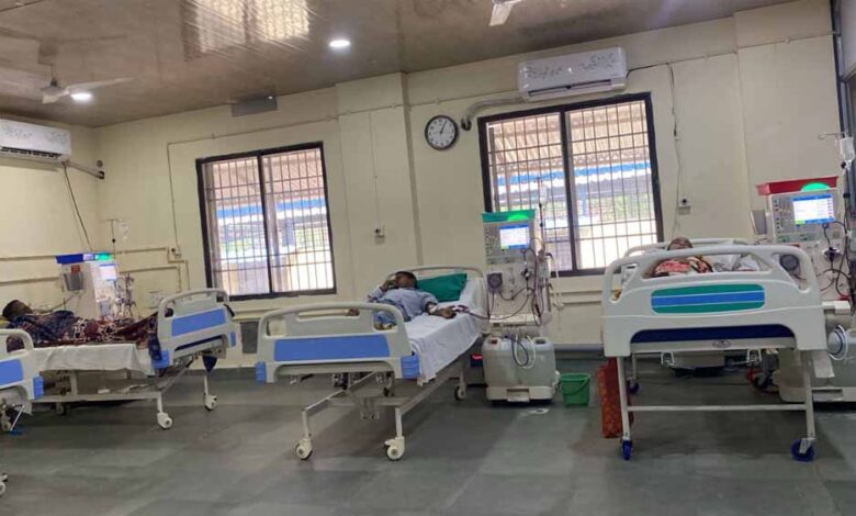 निरंतर-डायलिसिस-सेवाओं-से-किडनी-मरीजों-को-राहत,-निःशुल्क-योजना-बनी-संबल