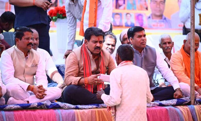 उप-मुख्यमंत्री-ने-बम्हनी-में-लोधी-समाज-के-सामुदायिक-भवन-का-किया-भूमिपूजन