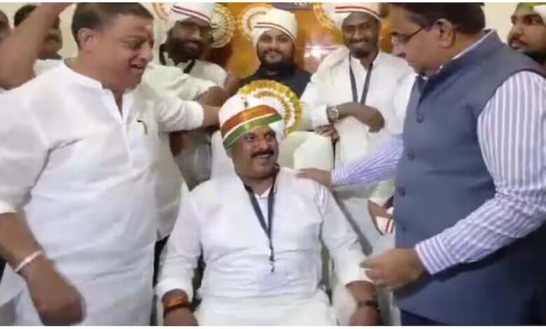 भिवंडी-में-बवाल!-कांग्रेस-की-मदद-से-बीजेपी-के-बागी-नारायण-चौधरी-बने-मेयर