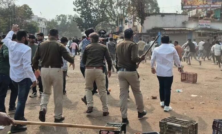 जबलपुर-में-सिहोरा-बवाल-के-बाद-पुलिस-का-एक्शन,-49-गिरफ्तार;-ड्रोन-से-चप्पे-चप्पे-पर-नजर