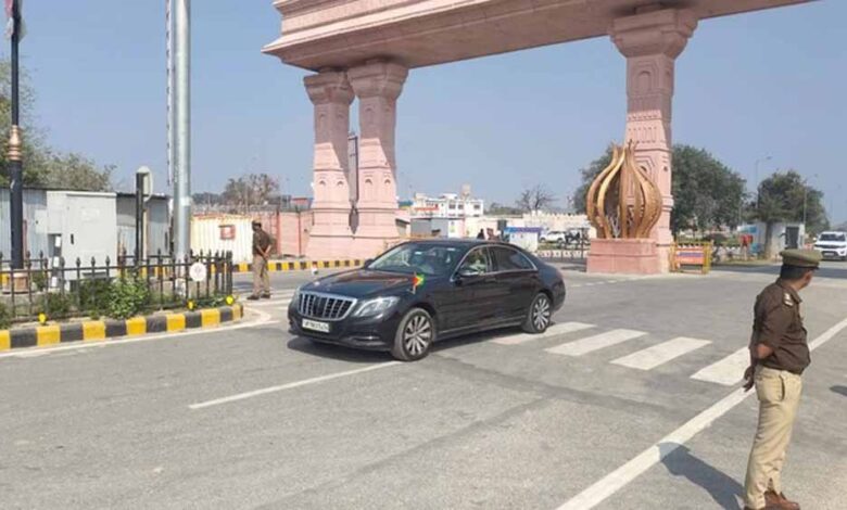 गुयाना के उपराष्ट्रपति अयोध्या पहुंचे, रामलला के दर्शन कर राम जन्मभूमि परिसर में बिताएंगे तीन घंटे