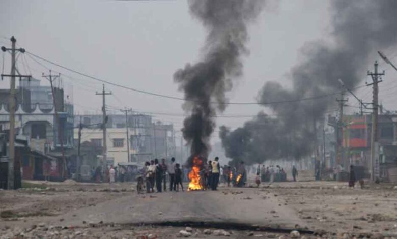 नेपाल-में-मस्जिद-के-सामने-संगीत-विवाद-ने-लिया-हिंसक-रूप,-पथराव-आगजनी-के-बाद-कई-इलाकों-में-कर्फ्यू