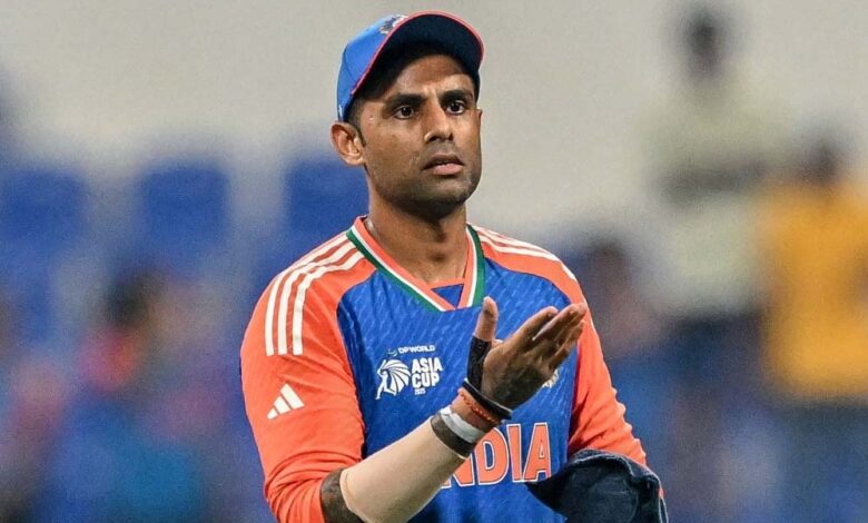 साउथ अफ्रीका से हार के बाद कप्तान सूर्या का गुस्सा, डगआउट में सपोर्ट स्टाफ से की तीखी बहस