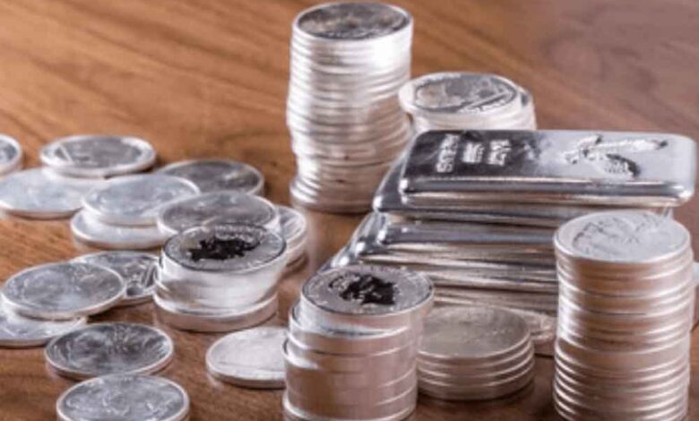 चांदी के दाम में जोरदार उछाल, 10 ग्राम का सिक्का पहुंचा नए रिकॉर्ड स्तर पर