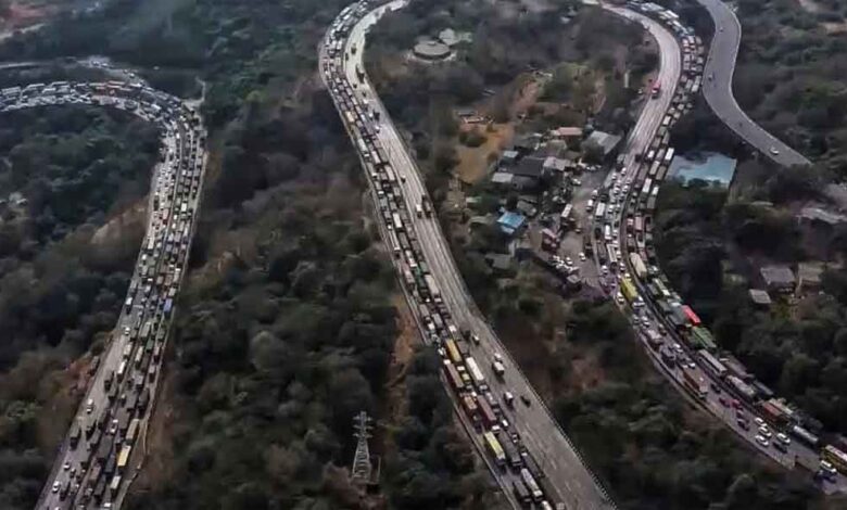 33 घंटे के महाजाम का असर: 1.2 लाख लोगों को मिलेगा टोल रिफंड, खातों में लौटेंगे करोड़ों रुपये