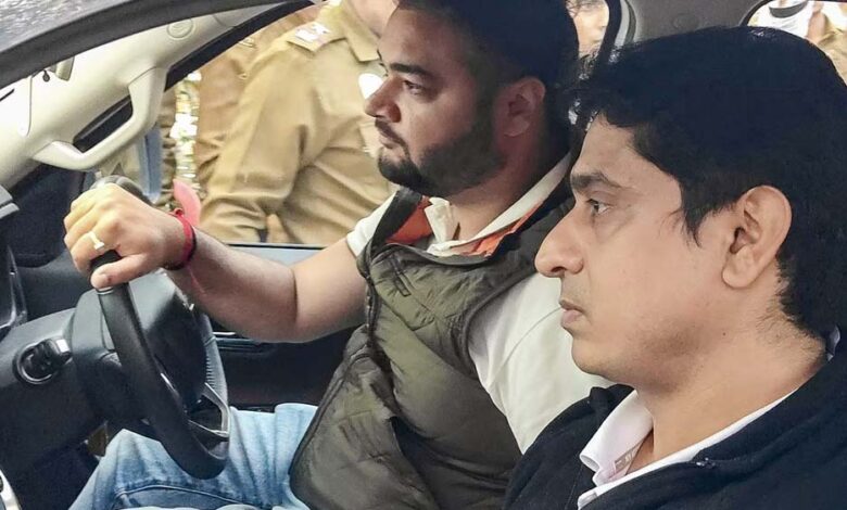 ai-समिट-में-शर्टलेस-प्रदर्शन-पड़ा-भारी,-यूथ-कांग्रेस-अध्यक्ष-उदय-भानु-गिरफ्तार