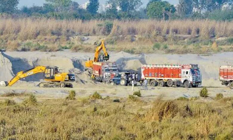अवैध रेत उत्खनन रोकने बनेगी ग्राम निगरानी समिति, एसडीएम-तहसीलदार करेंगे मॉनिटरिंग