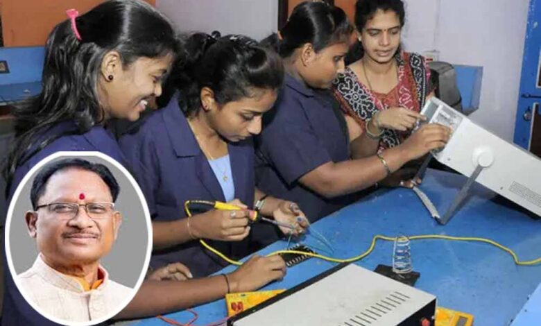 स्कूलों-में-मिलेगी-व्यावसायिक-शिक्षा,-मुंगेली-में-दो-दो-लाख-किए-स्वीकृत