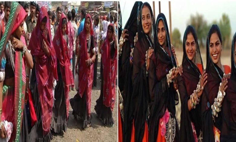 आलीराजपुर में भगोरिया पर्व, ढोल-मांदल की धुन पर आदिवासी नाचे, चांदी के आभूषण पहन थिरकतीं महिलाएं