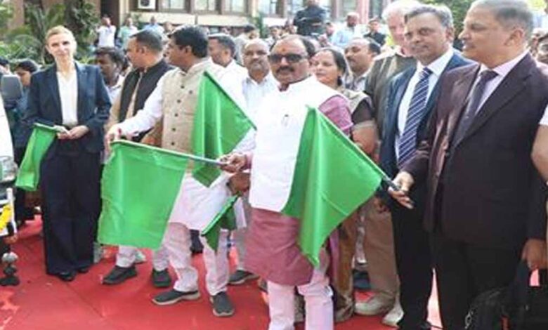 प्रधानमंत्री सूर्य घर – मुफ्त बिजली योजना का करें बेहतर क्रियान्वयन : मंत्री  शुक्ला