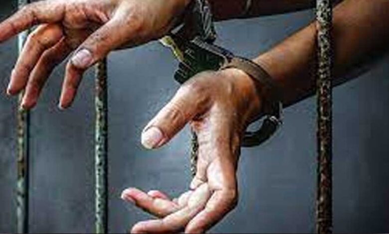 मुंबई में 25 बांग्लादेशी नागरिक गिरफ्तार, कोलकाता से दिल्ली और गुजरात होते हुए पहुंचे थे मुंबई