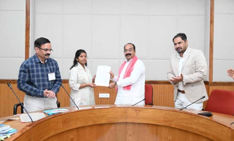 स्वच्छ और सुरक्षित पेयजल उपलब्ध कराने लोक स्वास्थ्य यांत्रिकी विभाग प्रतिबद्ध –  अरुण साव