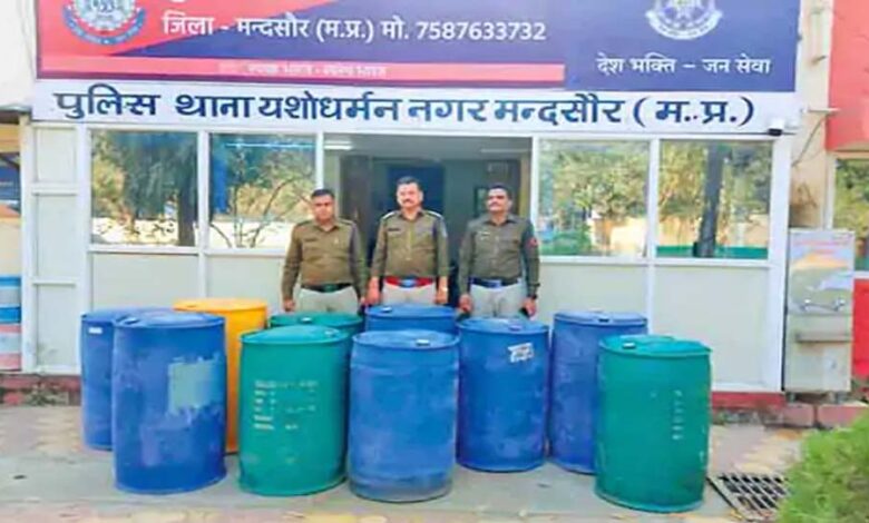 मंदसौर में MDMA फैक्ट्री का खुलासा, 1886 किलो केमिकल जब्त, 100 किलो ड्रग्स बनाने की तैयारी पर पुलिस ने किया रोक