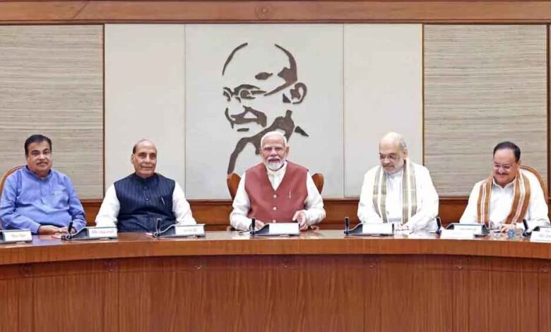 पीएम-के-सामने-मंत्रियों-की-परफॉर्मेंस-रिपोर्ट,-काम-और-असर-का-होगा-पूरा-हिसाब