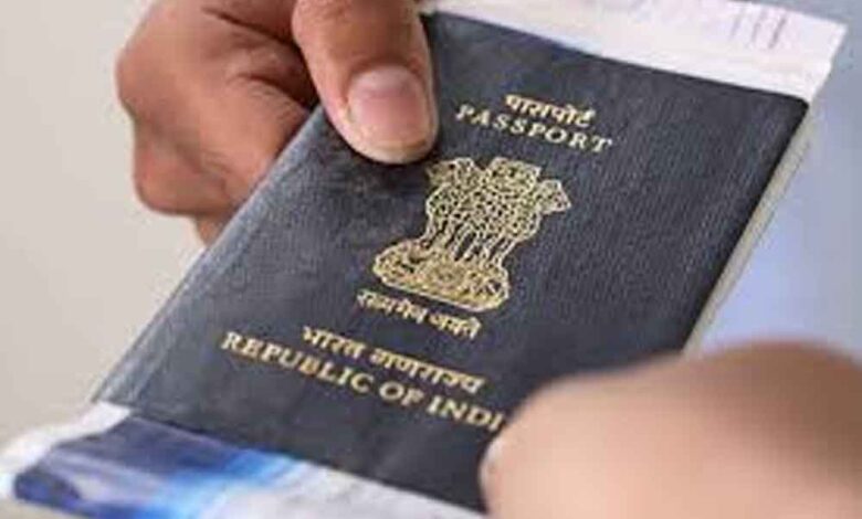 पाकिस्तानी बताकर पकड़ा गया शख्स निकला भारतीय, पासपोर्ट दिखाते ही कोर्ट में मचा हड़कंप