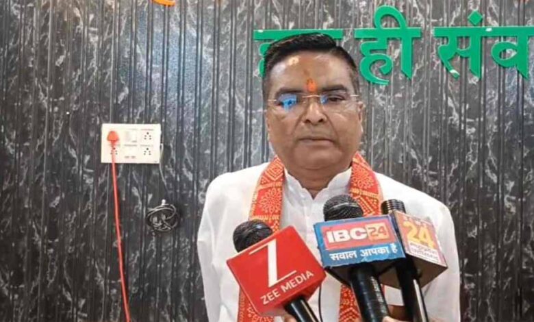 विधायक-ने-की-शांति-से-होली-मनाने-की-नई-पहल,-हुड़दंगियों-का-वीडियो-भेजने-पर-मिलेगा-21-हजार-का-इनाम