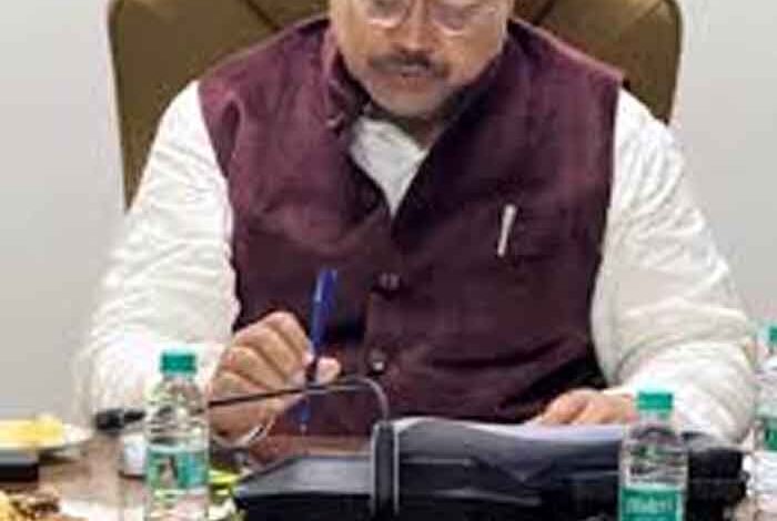 आरडीएसएस के कार्यों का समय पर उपभोक्ताओं को मिले लाभ : ऊर्जा मंत्री तोमर